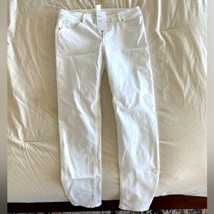 H&M super stretch white skinny denim jeans. Brand new with tags US women’s 10, 8
